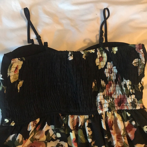 Dress - Picture 2 of 4